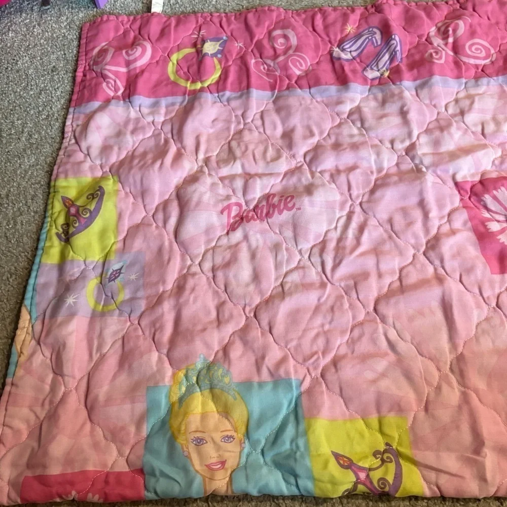 Vintage 1991 Dan River Pink Barbie Toddler Blanket Comforter Bedding 42x58